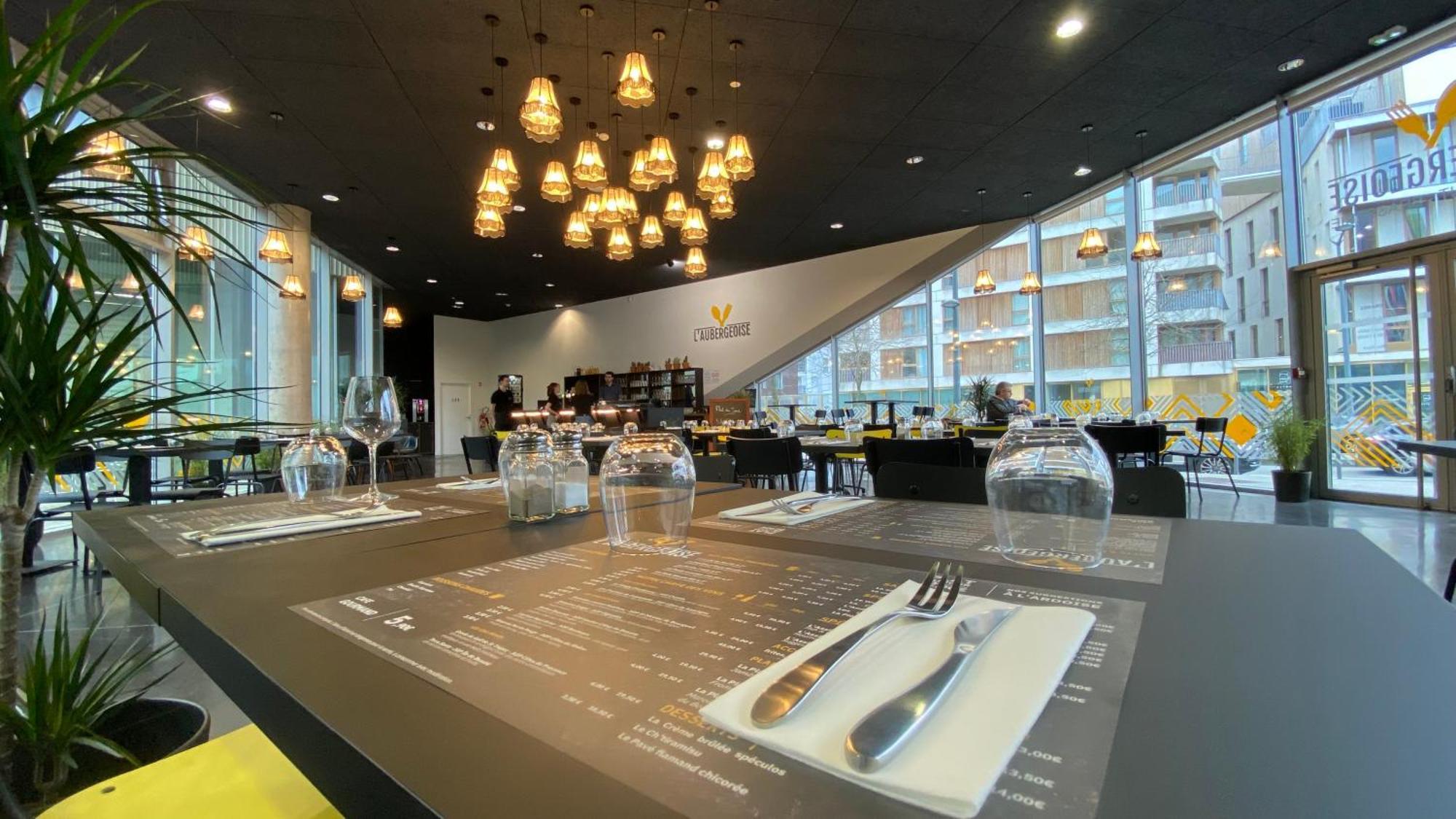 Auberge De Jeunesse Hi Lille Ngoại thất bức ảnh
